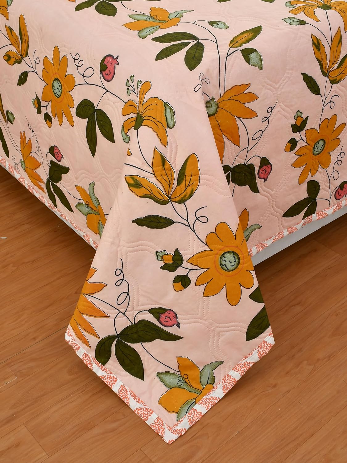 Premium Ultrasonic Quilted Comforter – Ultra-Soft Hypoallergenic Microfiber, Fade-Resistant All-Season Comfort (230 × 190 cm, Peach)