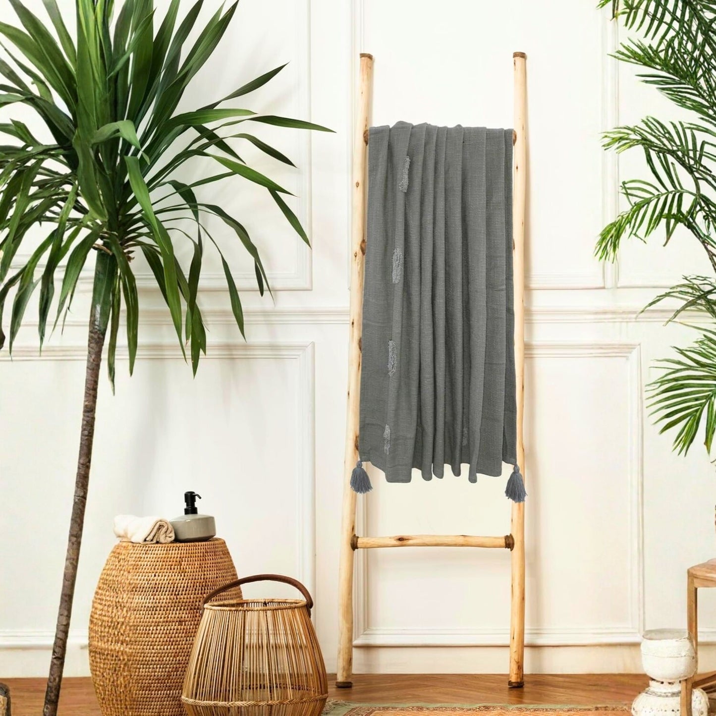 Tufted Cotton Throw Blanket with Tassels – Grey | 125×150 cm