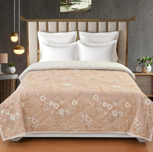 Premium Ultrasonic Quilted Comforter – Ultra-Soft Hypoallergenic Microfiber, Fade-Resistant All-Season Comfort (230 × 190 cm, Beige)