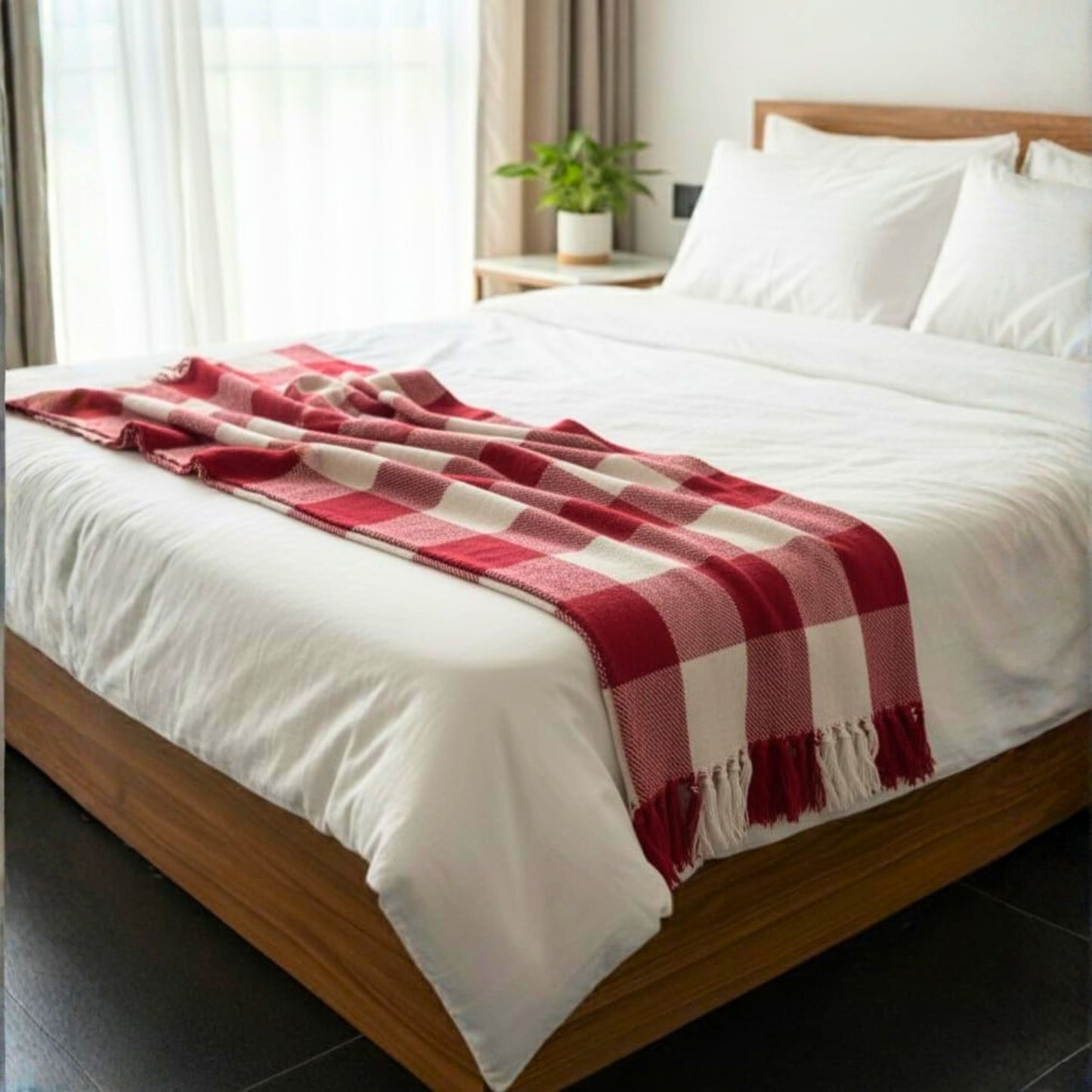 Red & White Checkered Cotton Throw – 130×170 cm