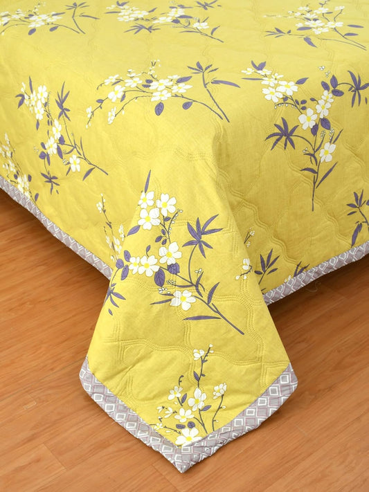 Ultra-Soft Hypoallergenic Microfiber, Fade-Resistant All-Season Comfort (230 × 190 cm, Yellow)