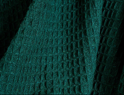 Weavers Hut 100% Cotton Waffle Throw Blanket with Tassels – Soft Breathable Sofa & Bed Throw for Couch, Living Room & Bedroom – Emerald Green – 125 x 150 cm (50 x 60 Inches)