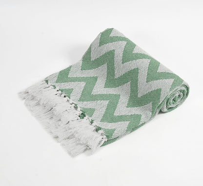 Zigzag Pattern Cotton Throw with Tassels – Green | 130×170 cm