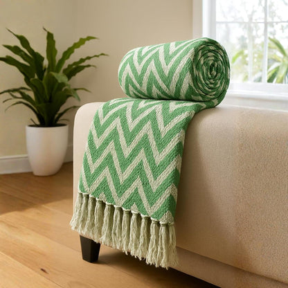 Zigzag Pattern Cotton Throw with Tassels – Green | 130×170 cm