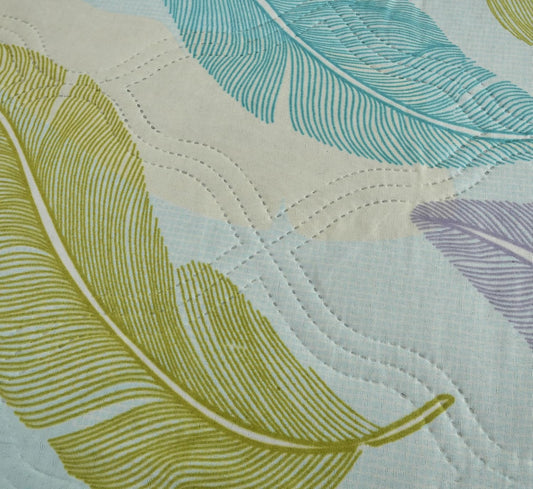 Ultra-Soft Hypoallergenic Microfiber, Fade-Resistant All-Season Comfort (230 × 190 cm, Green)