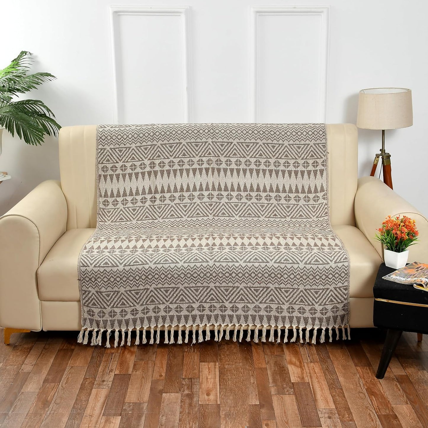 Soft Cotton Lightweight Tribal Pattern Blanket with Tassels – 125×150 cm ( Brown & Beige)