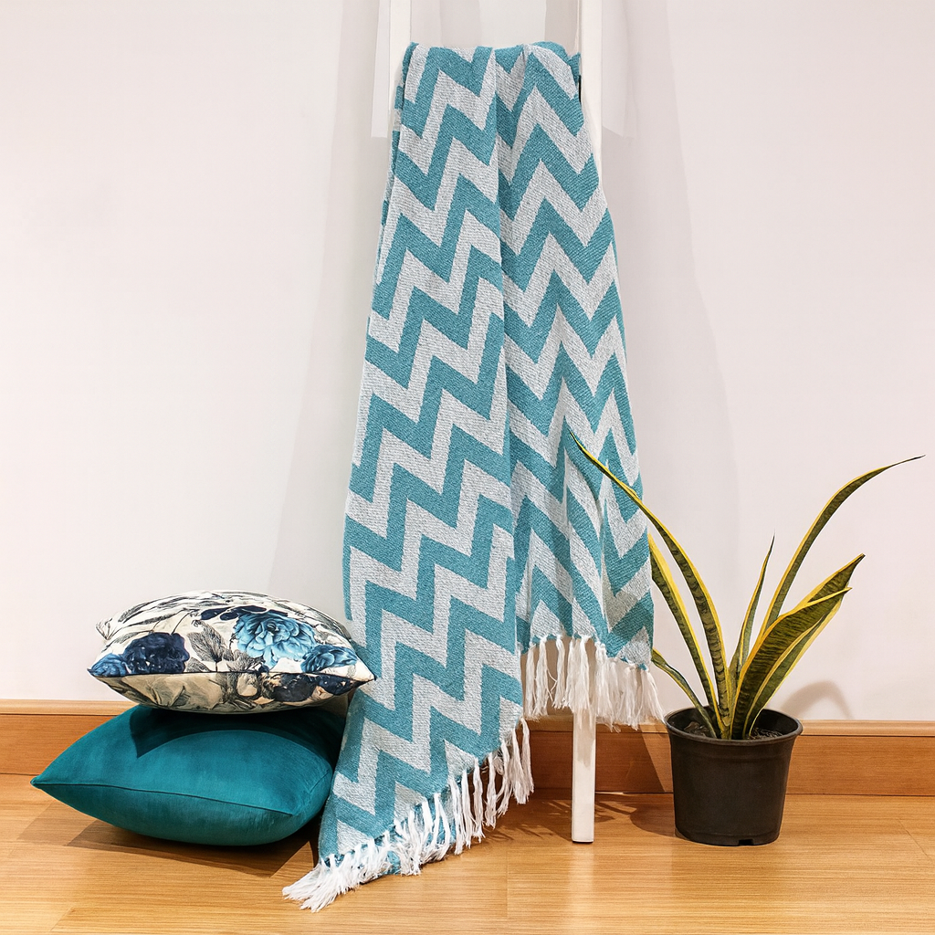 Cotton Chevron Throw Blanket – 130×170 cm | Soft & Lightweight Sofa/Bed Throw
