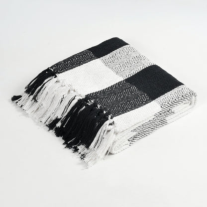 Handwoven Cotton Throw Blanket – Black & White Checkered | Soft Sofa & Bed Throw with Tassels (130×170 cm)